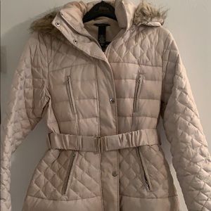 Cream winter coat with detachable fur hood